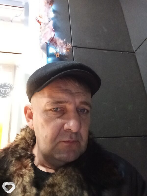 Виктор, Адлер