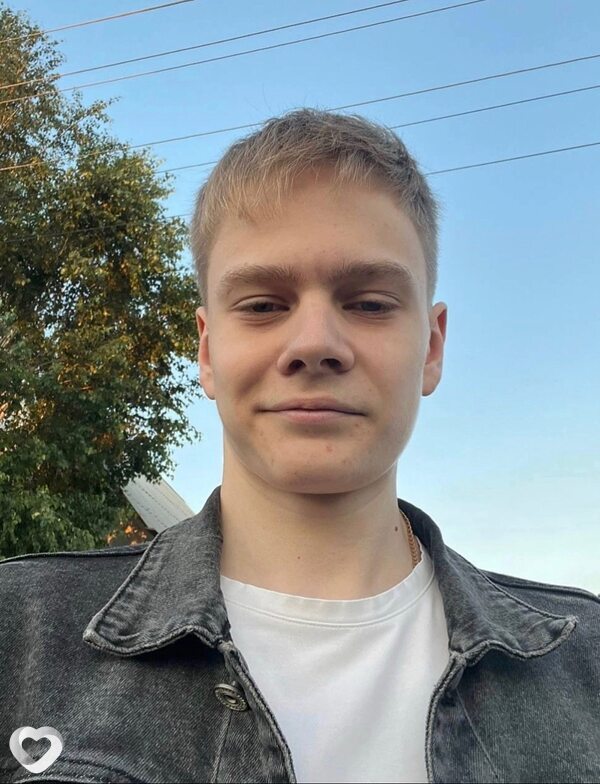 Дмитрий, 20, Новосибирске — анкета №2676908