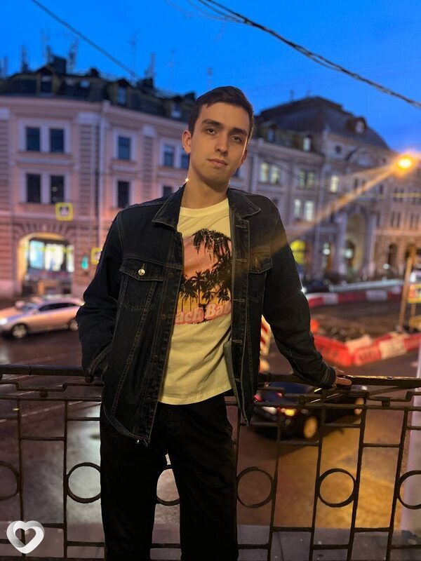 Макс, 25, Санкт-Петербурге — анкета №2677342