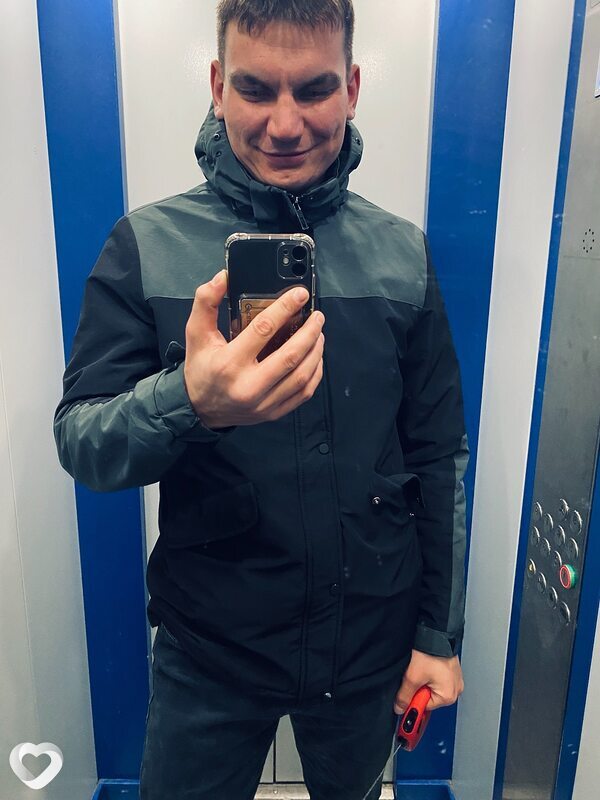 Максим, 27, Братске — анкета №2677210
