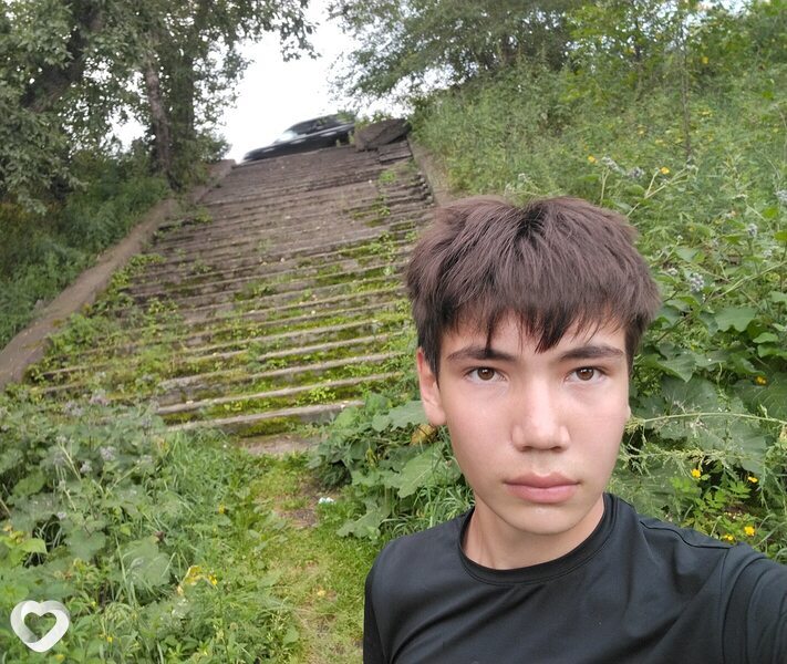 Лев, 22, Абакане — анкета №2677211