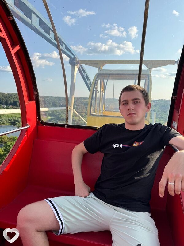 Кирилл, 24, Калуге — анкета №2677261