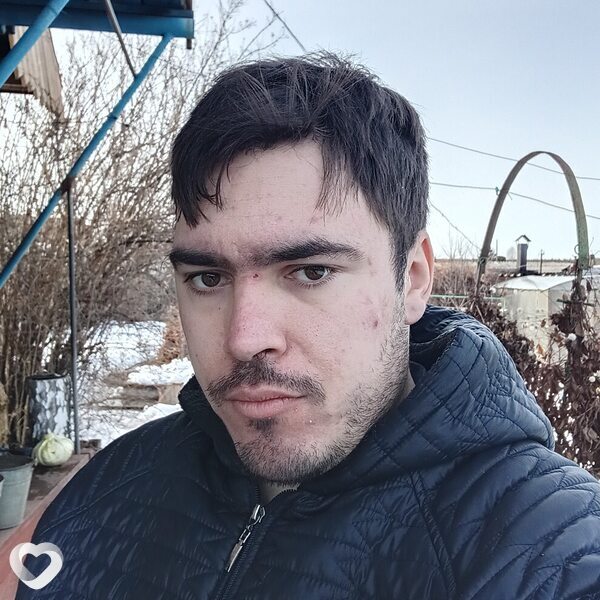 Андрюша, 28, Верхнем Уфалее — анкета №2677424