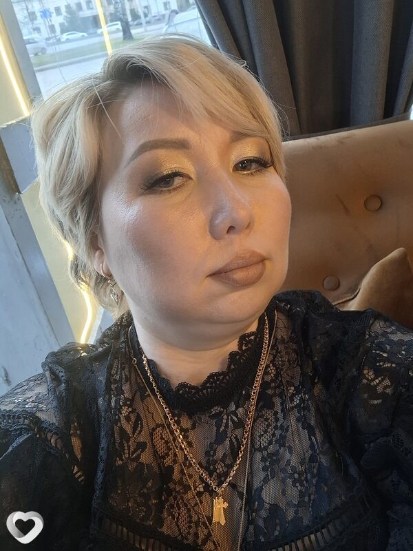 Оксана, 40, Пскове — анкета №2678131