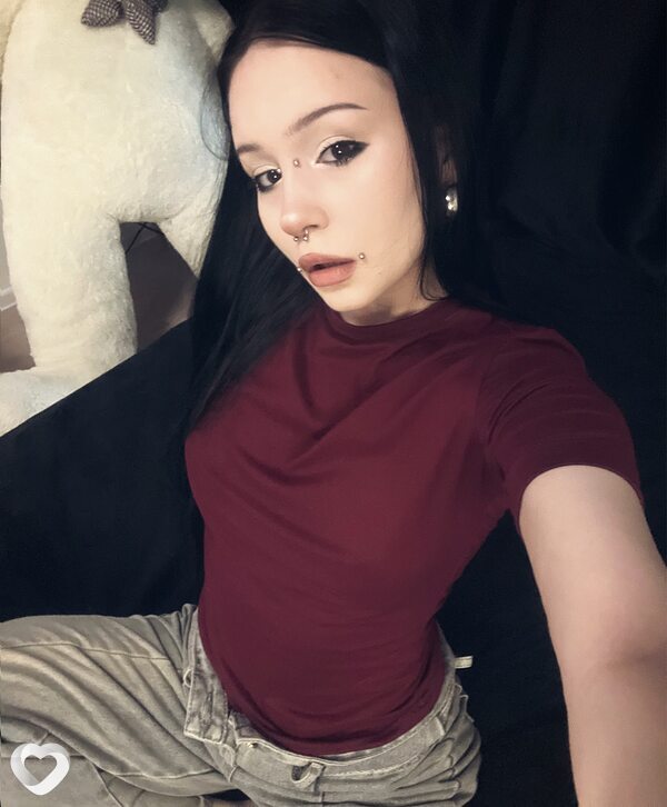 Liza, 22, Томске — анкета №2677833