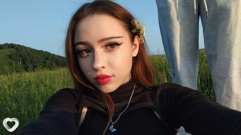 Вероника, 19, Барнауле — анкета №2678059