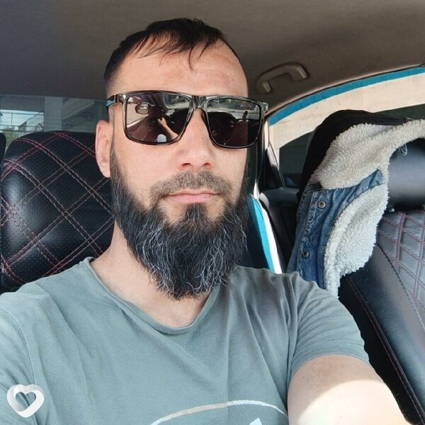 Akbar, Термез