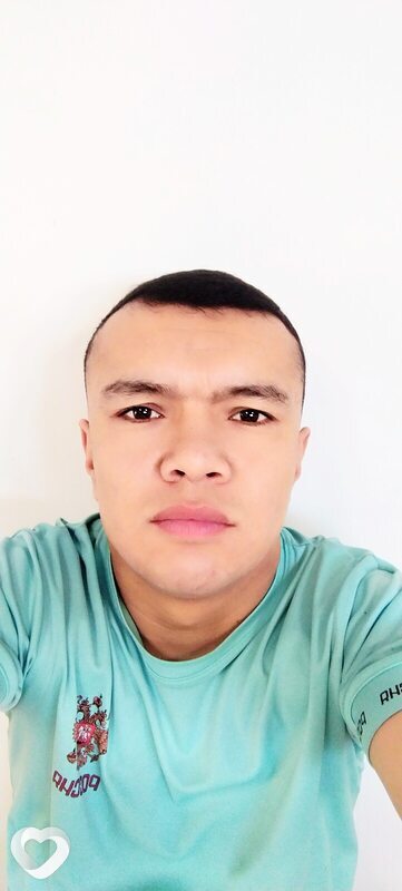 Ruziboy Azimzoda, 29, Нерюнгри — анкета №2679072
