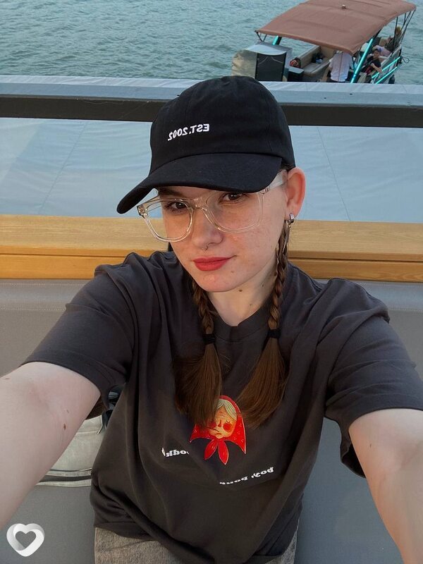 Анастасия, 23, Ростове-на-Дону — анкета №2679673