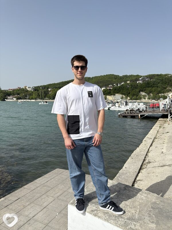 Ваня, 23, Анапе — анкета №2679846