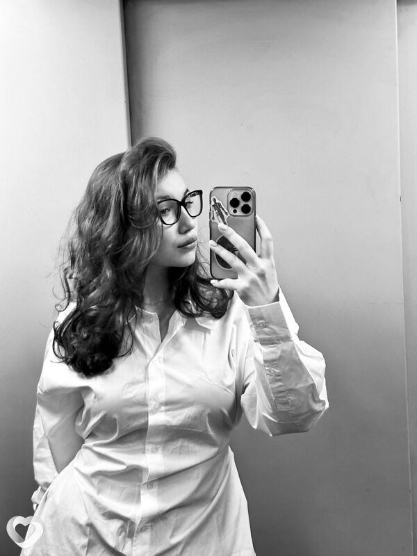Ирина, 21, Санкт-Петербурге — анкета №2680115