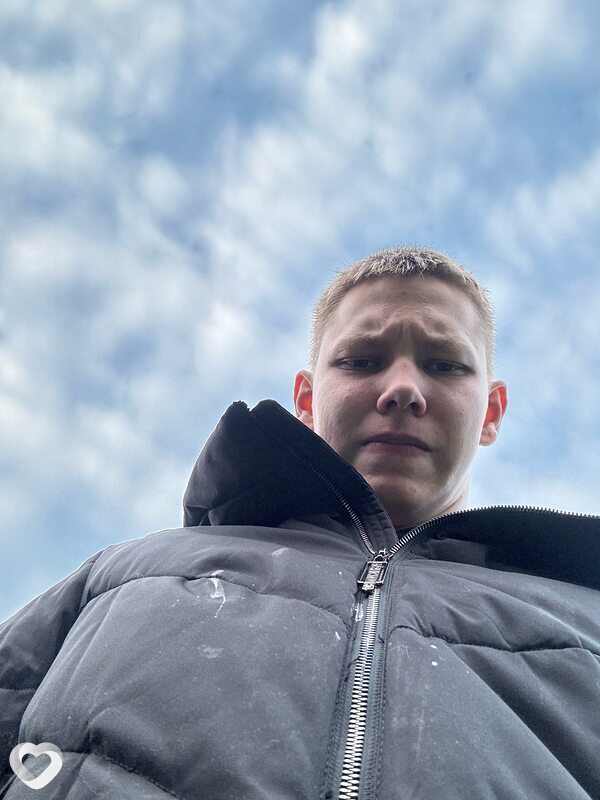 Кирилл, 21, Перми — анкета №2680121