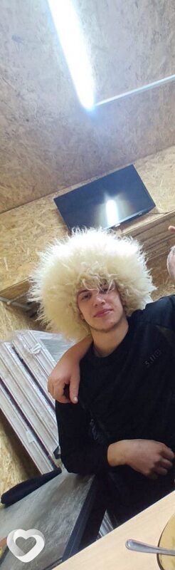 Слава, 21, Новом Уренгое — анкета №2680139