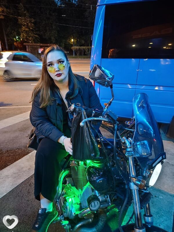 Анна, 24, Москве — анкета №2680341