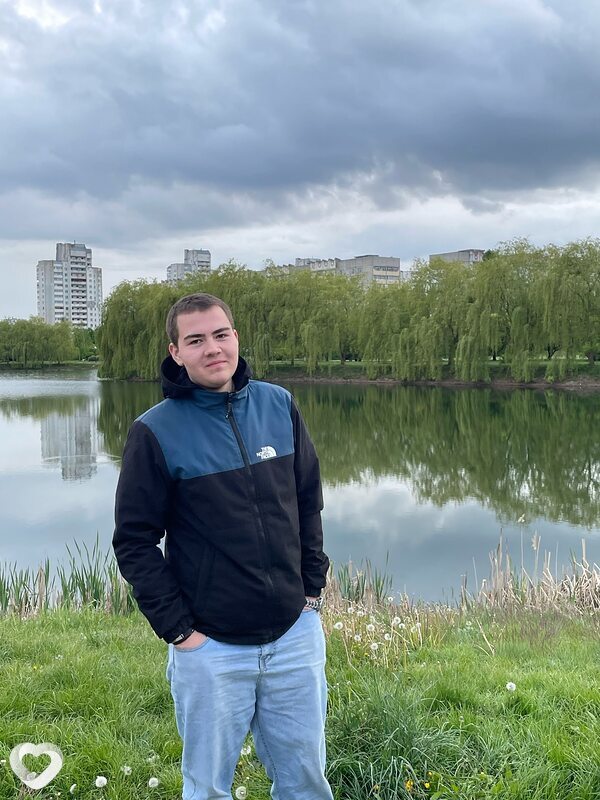 Александр, 20, Гомеле — анкета №2680908