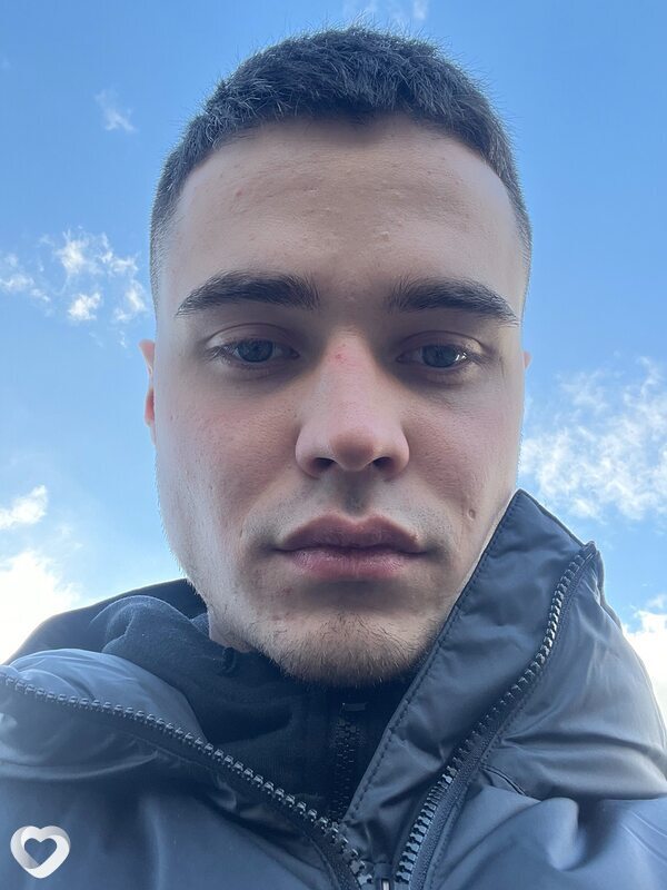Александр, 23, Екатеринбурге — анкета №2681009