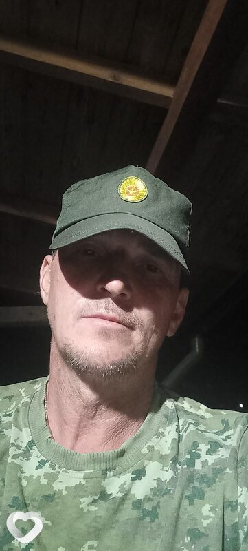 Максим, 40, Столине — анкета №2680936