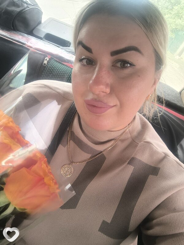 Ангелина, 27, Шахтерске — анкета №2681084