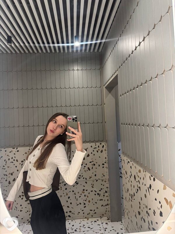 Анастасия, 21, Москве — анкета №2681238