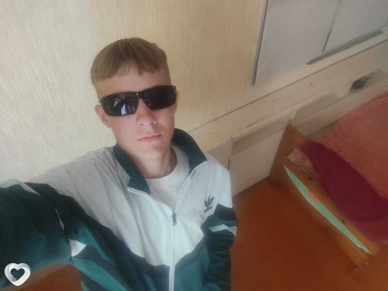 Назар, 26, Горках — анкета №2681913