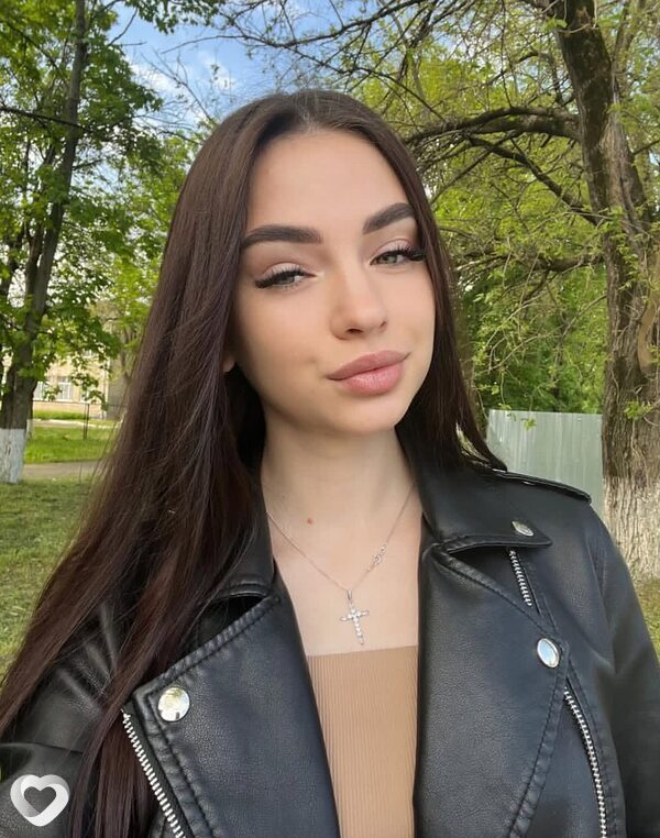 Алёна, 26, Санкт-Петербурге — анкета №2681350