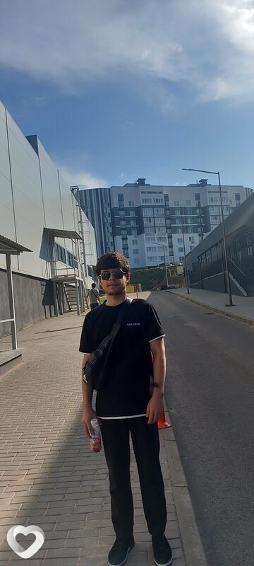 Махтумчик, 21, Жодине — анкета №2682151