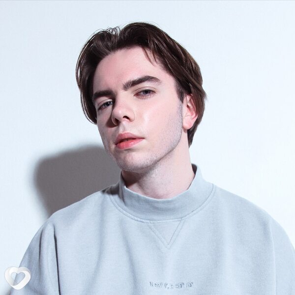 Виталий, 21, Москве — анкета №2682231