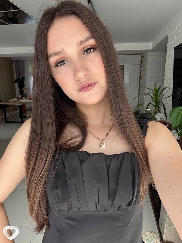 Милана, 20, Минске — анкета №2682469