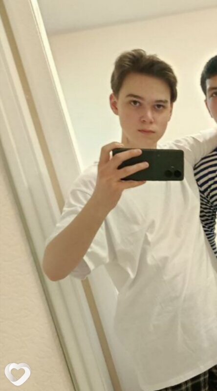 Никита, 19, Санкт-Петербурге — анкета №2682568