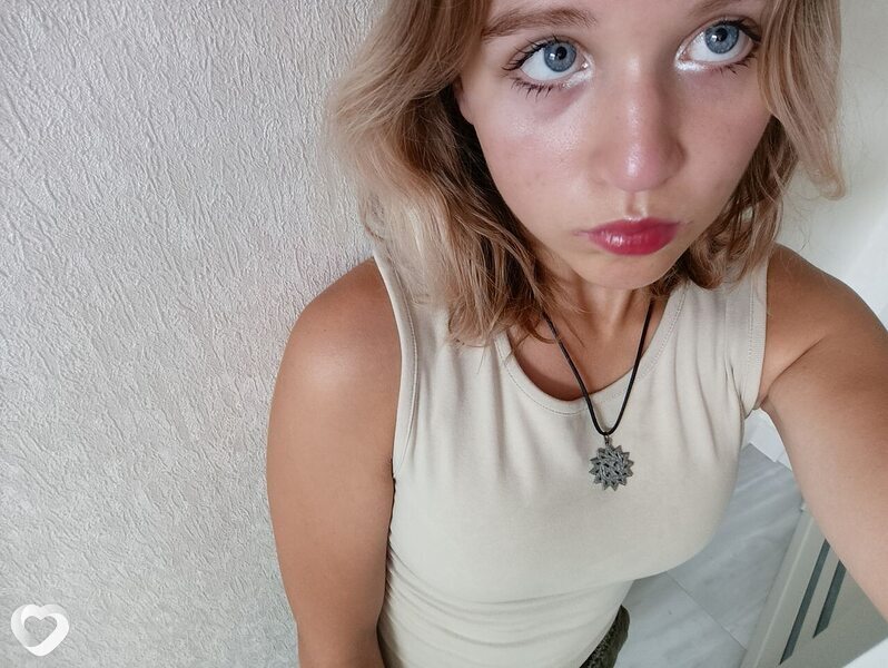 Василиса, 19, Москве — анкета №2682679