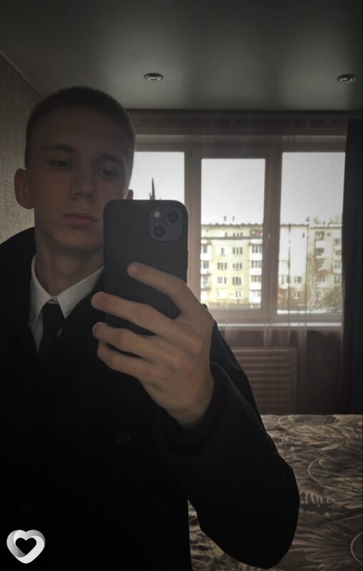 Влад, 20, Новосибирске — анкета №2683124