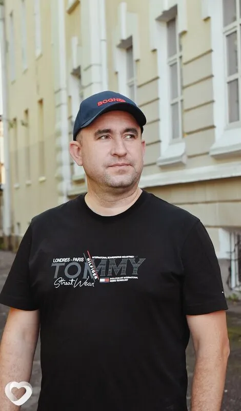 Илья, 41, Бийске — анкета №2682953