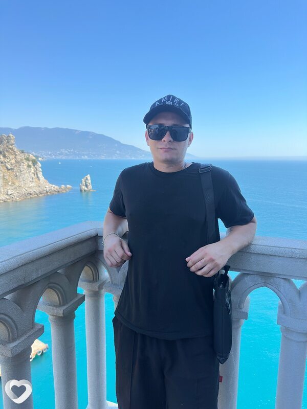 Артем, 28, Шахтах — анкета №2683102