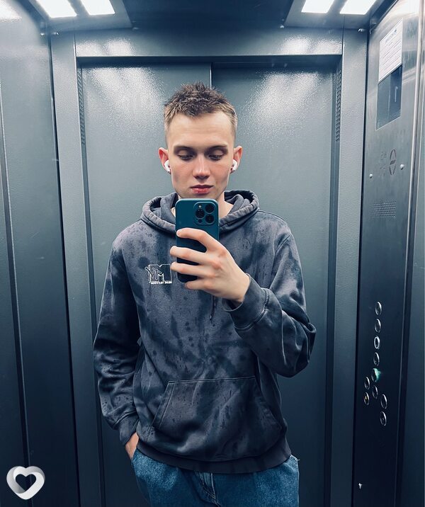 Данила, 24, Москве — анкета №2683227