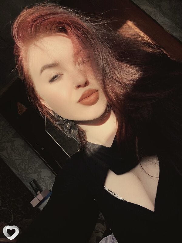Аня, 19, Калининграде — анкета №2685252