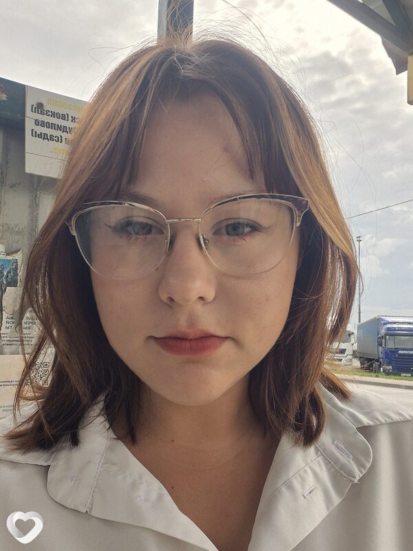 Ксения, 19, Барнауле — анкета №2685996