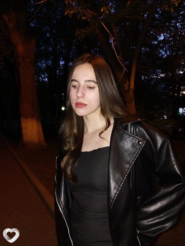 Дашуля, 19, Коломне — анкета №2686166