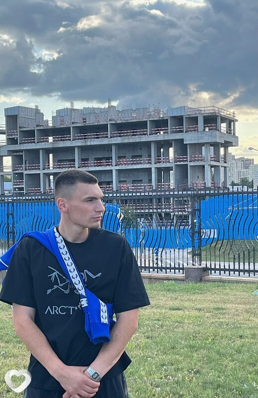 Денис, 22, Минске — анкета №2686135