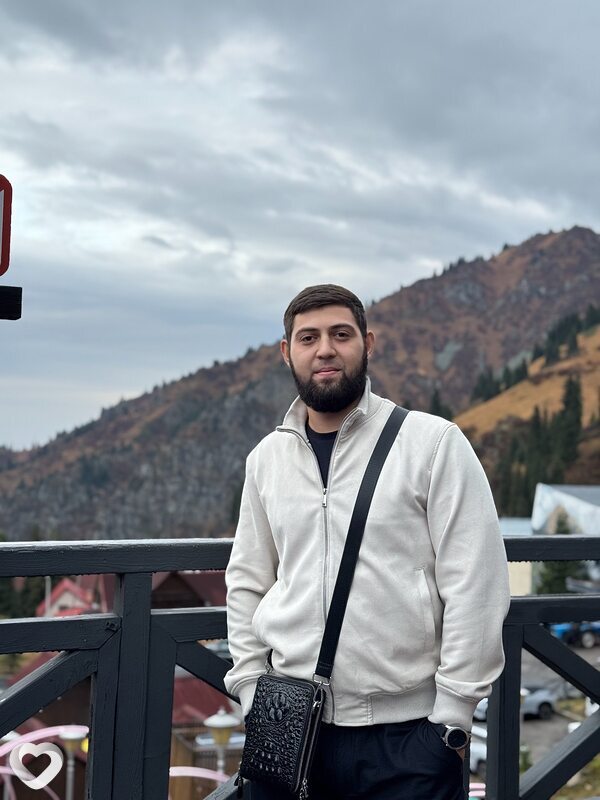 Рафаэль, 21, Алматы — анкета №2686183