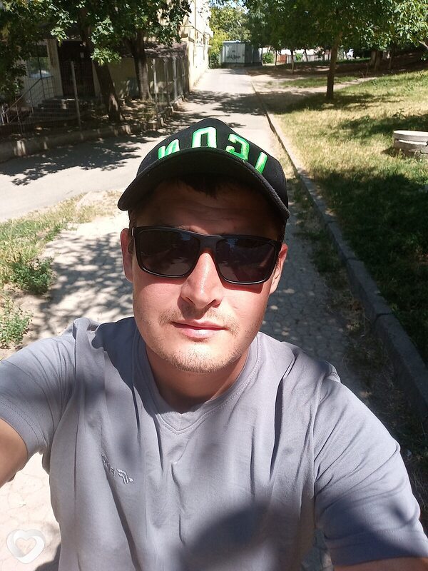 Иван, 29, Кишинёв — анкета №2686699
