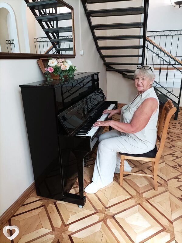 Марина, 65, Санкт-Петербурге — анкета №2687526