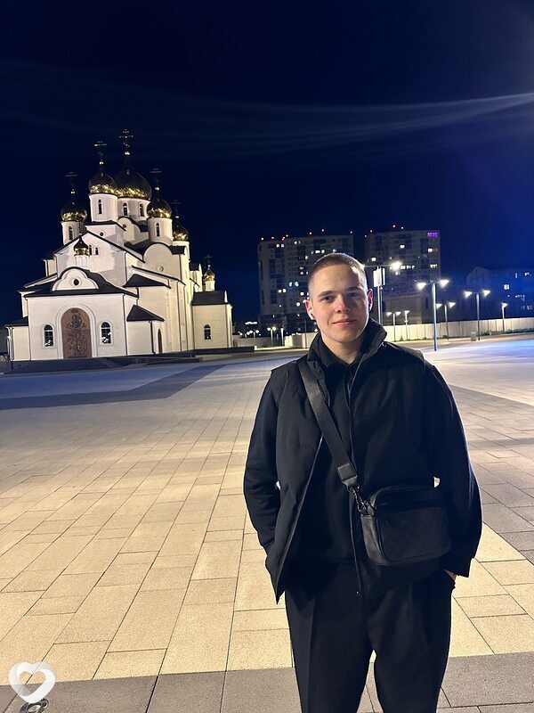Михаил, 22, Анапе — анкета №2687243