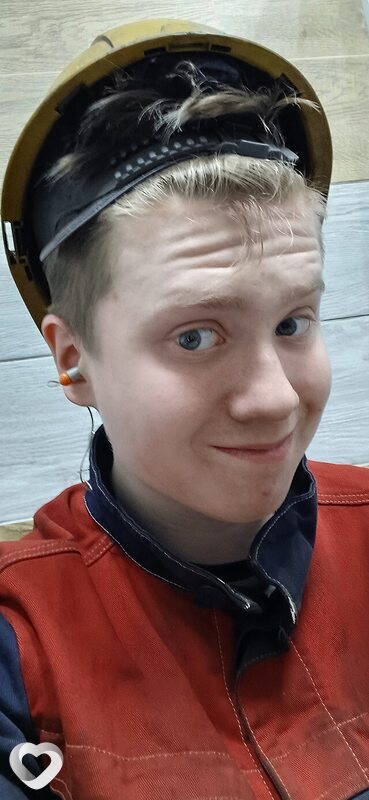 Никита, 21, Первоуральске — анкета №2687498