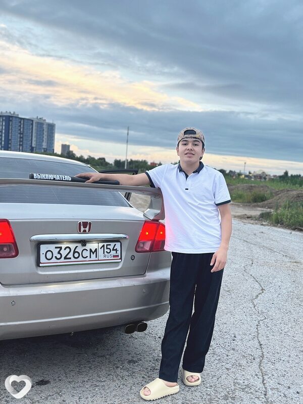 Зика, 19, Новосибирске — анкета №2687505