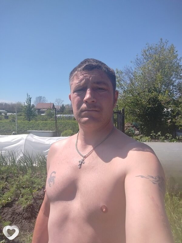 Холостяк, 43 — Гусь-Хрустальный