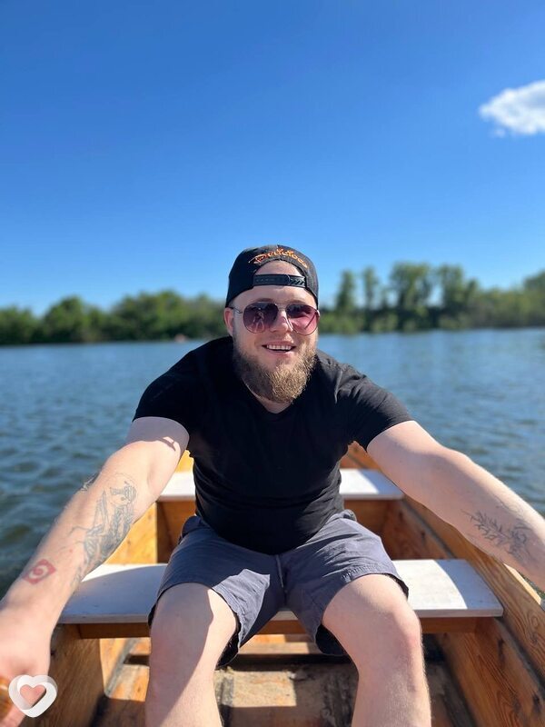 Артем, 33, Волгограде — анкета №2688280