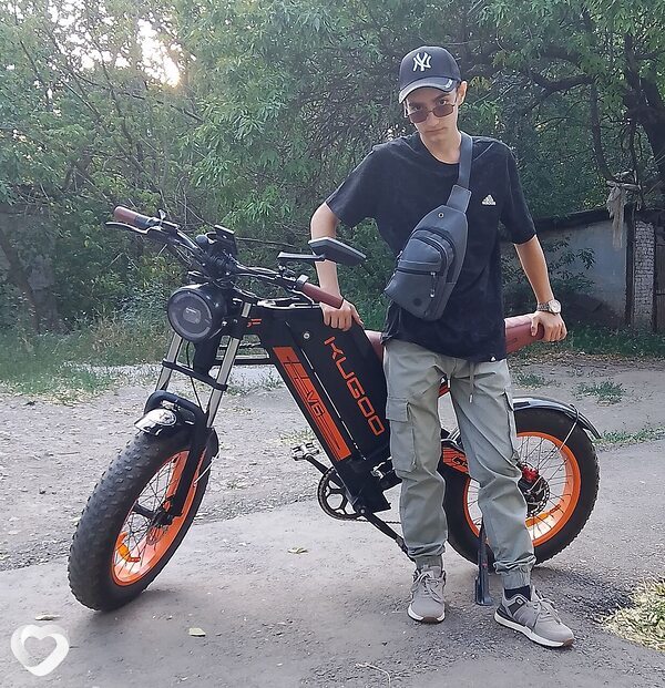 Кирилл, 20, Донецке — анкета №2688489