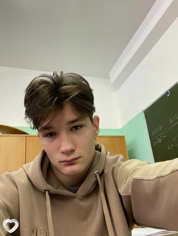 Ульян, 20, Москве — анкета №2688558