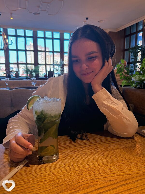 Алёна, 24, Тольятти — анкета №2688847