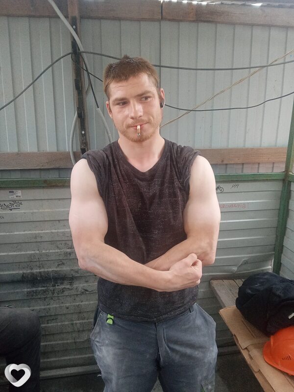 Толик, 26, Санкт-Петербурге — анкета №2688832